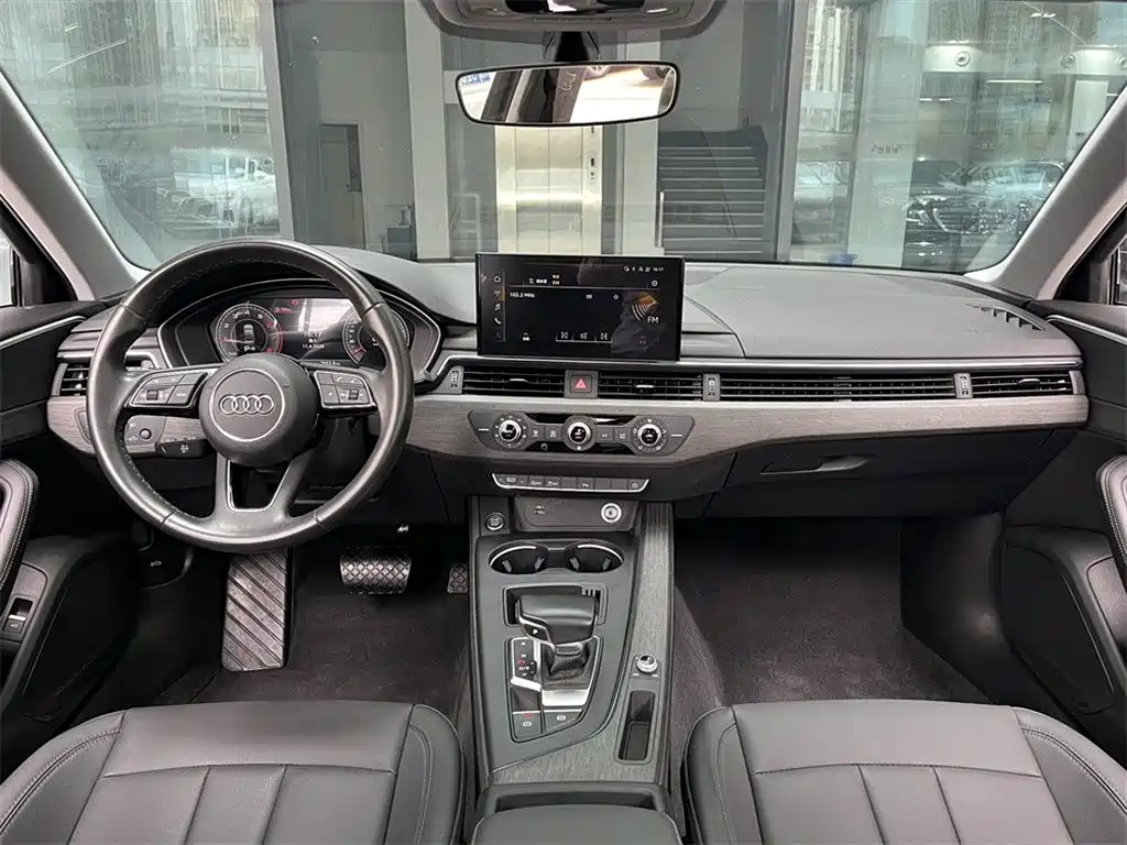 Audi A4L 2022