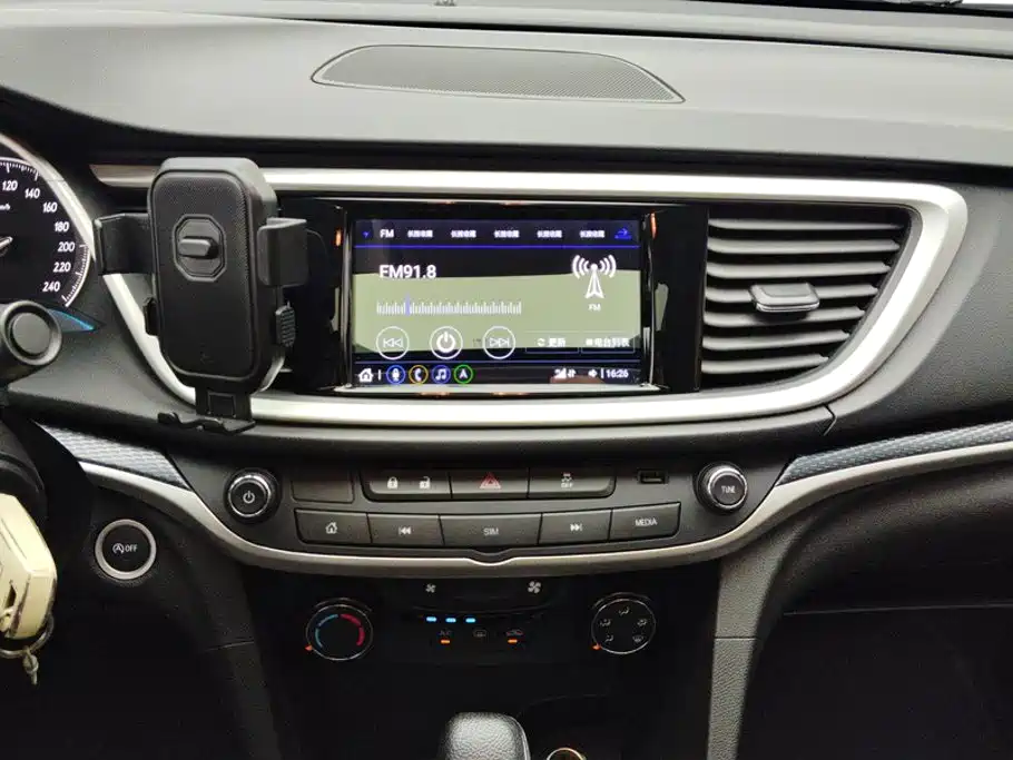 Buick Excelle 2023 — фото 13
