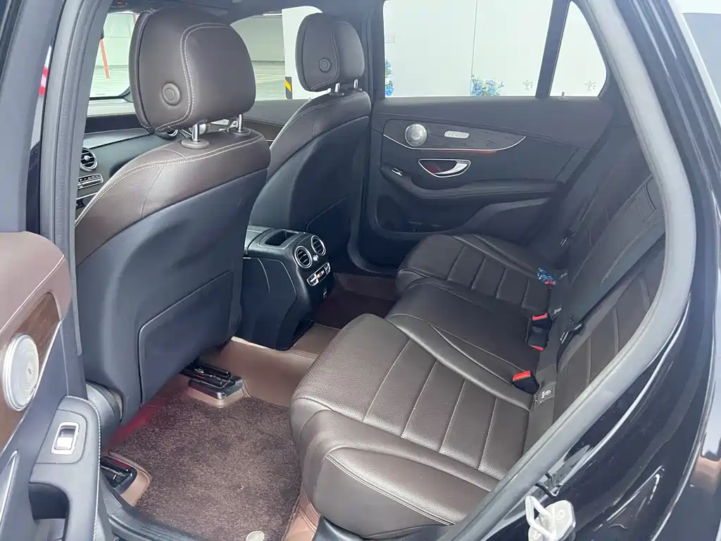 Mercedes-Benz GLC 2022