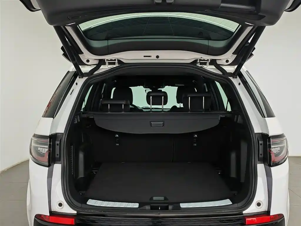 Land Rover Discovery Sport 2022 — фото 16