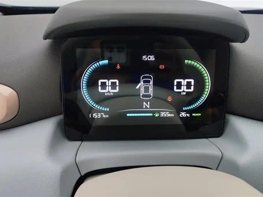Leapmotor T03 2025 — фото 14