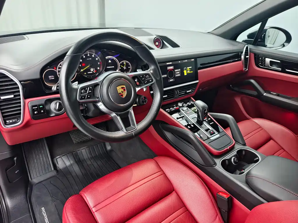 Porsche Cayenne Hybrid 2020 — фото 7