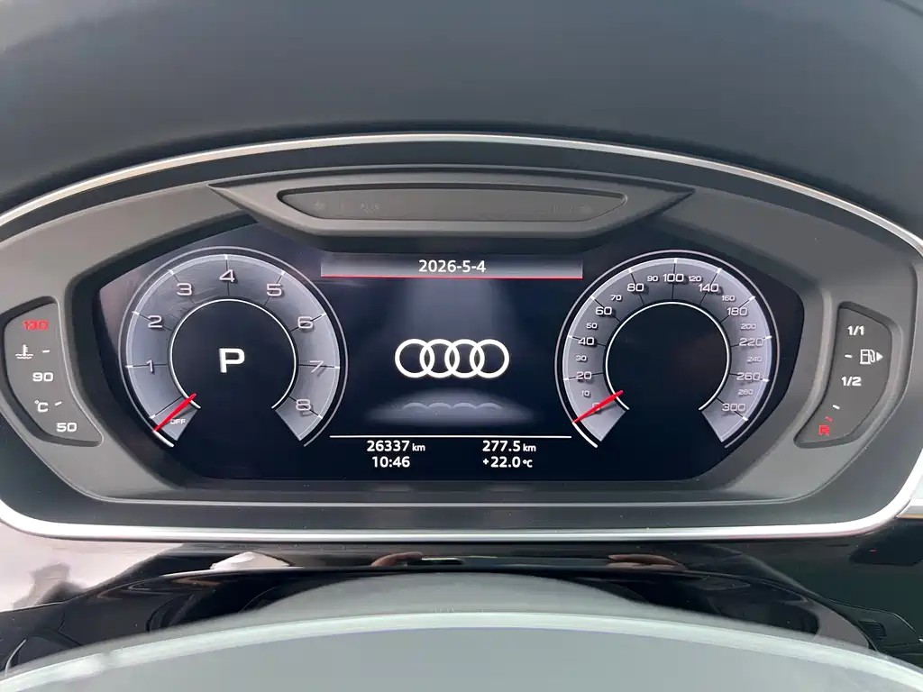 Audi A8 2019 — фото 22