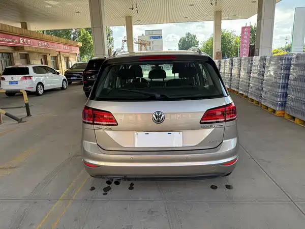 Volkswagen Golf Jialu 2016