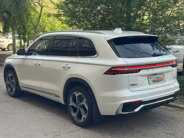 Geely Xingyue L 2024