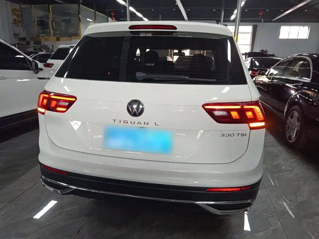 Volkswagen Tiguan L 2023
