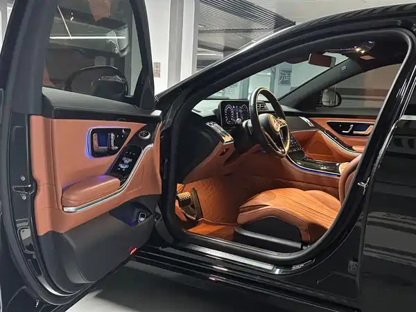 Mercedes-Benz S-Class 2023