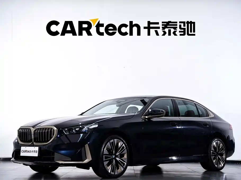BMW 5 Series 2024