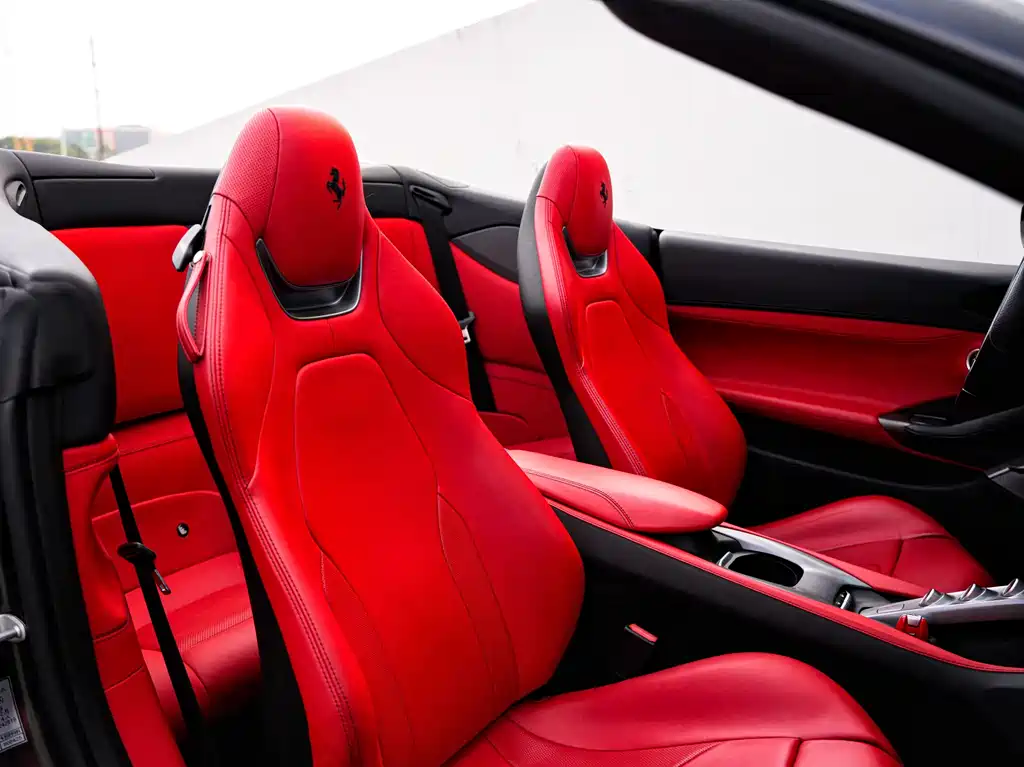 Ferrari Portofino 2019 — фото 12