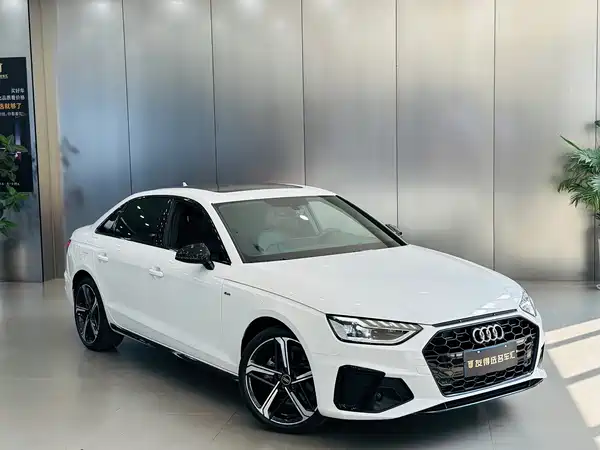 Audi A4L 2025
