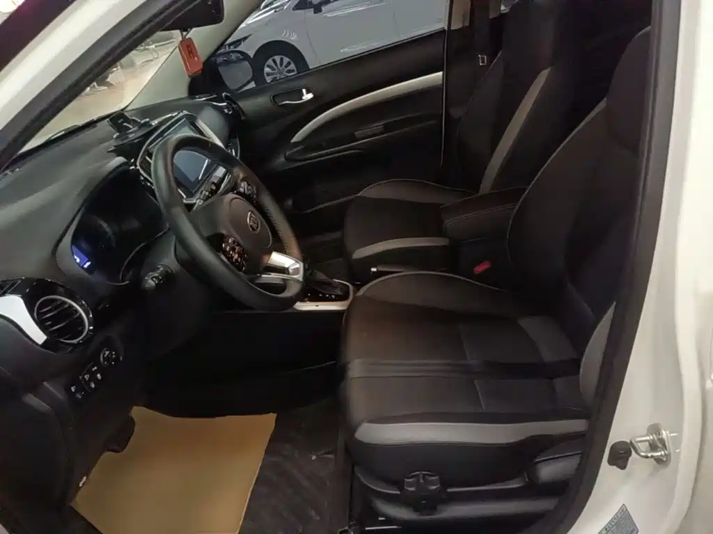 Kia KX1 2021 — фото 15