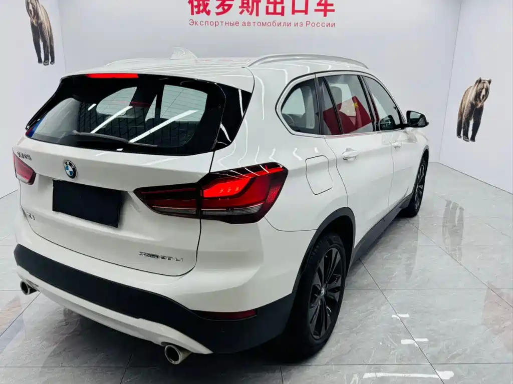 BMW X1 2021 — фото 12