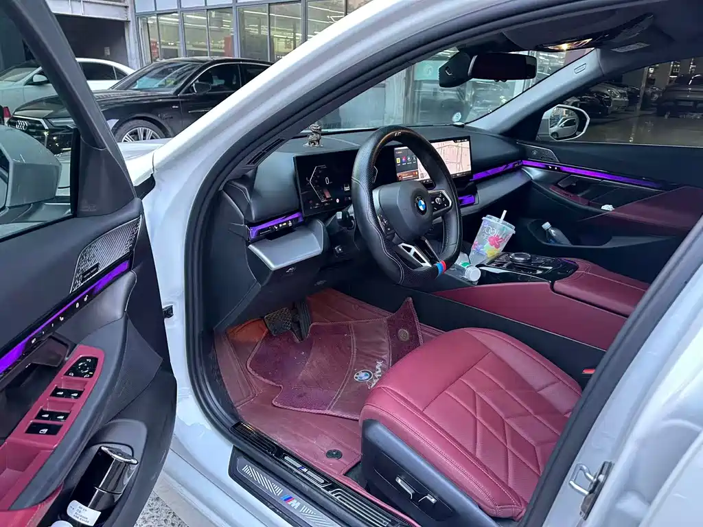 BMW 5 Series 2025