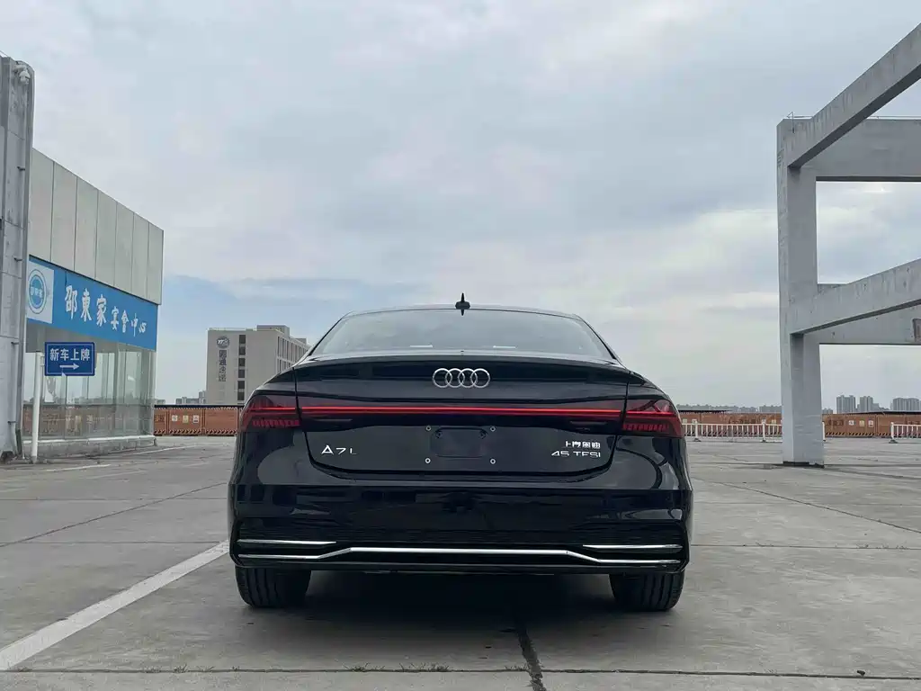 Audi A7L 2026 — фото 11