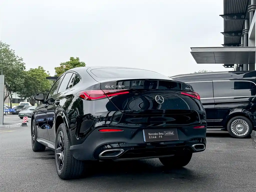 Mercedes-Benz GLC Coupe 2024 — фото 3