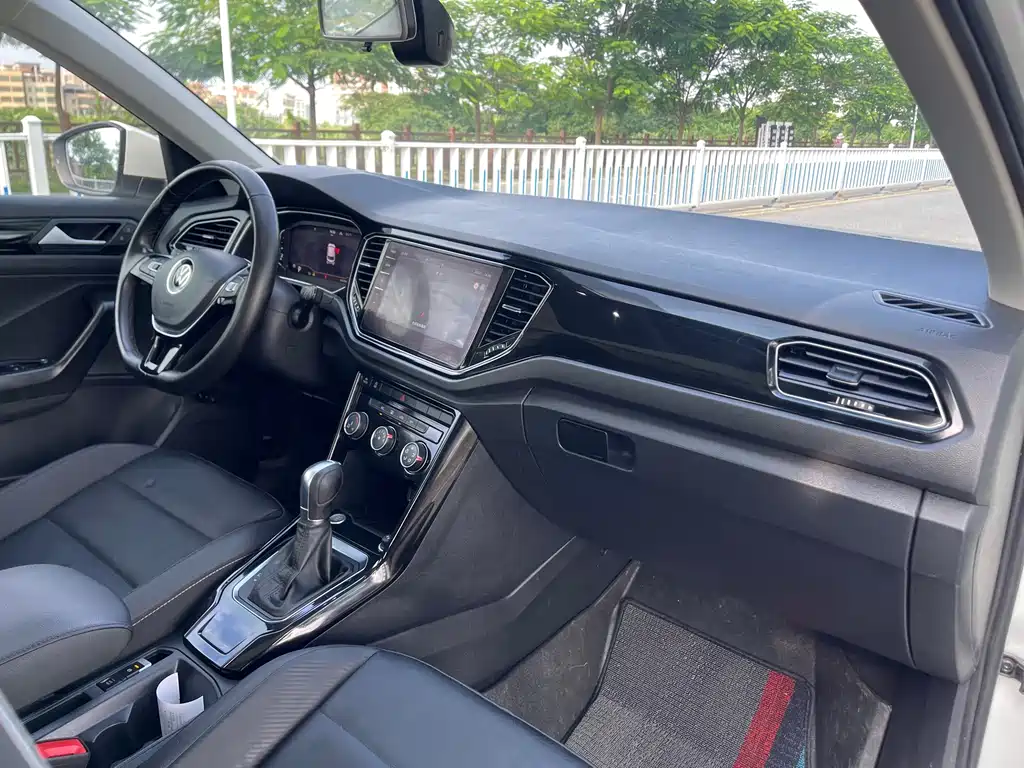 Volkswagen T-Roc 2022