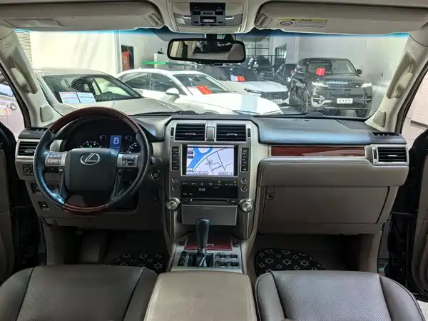 Lexus GX 2012