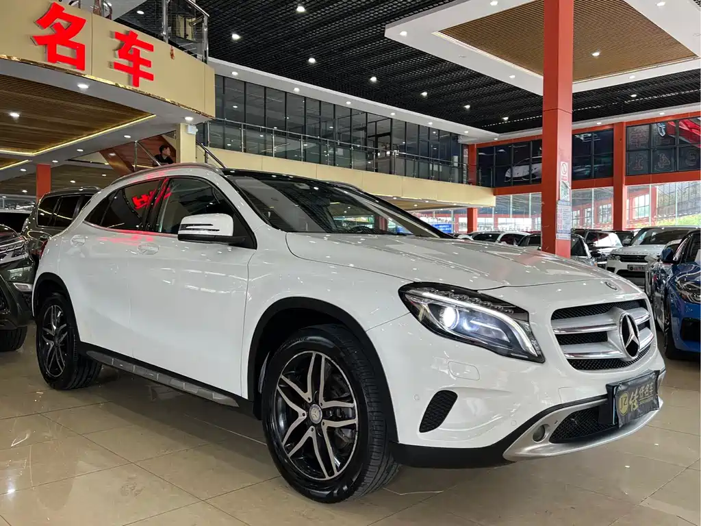 Mercedes-Benz GLA 2016 — фото 3