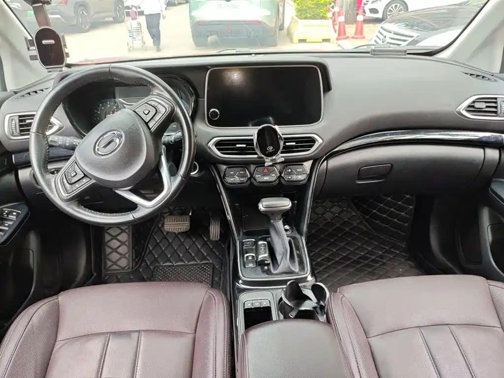 GAC Motor Trumpchi GS4 2019 — фото 13
