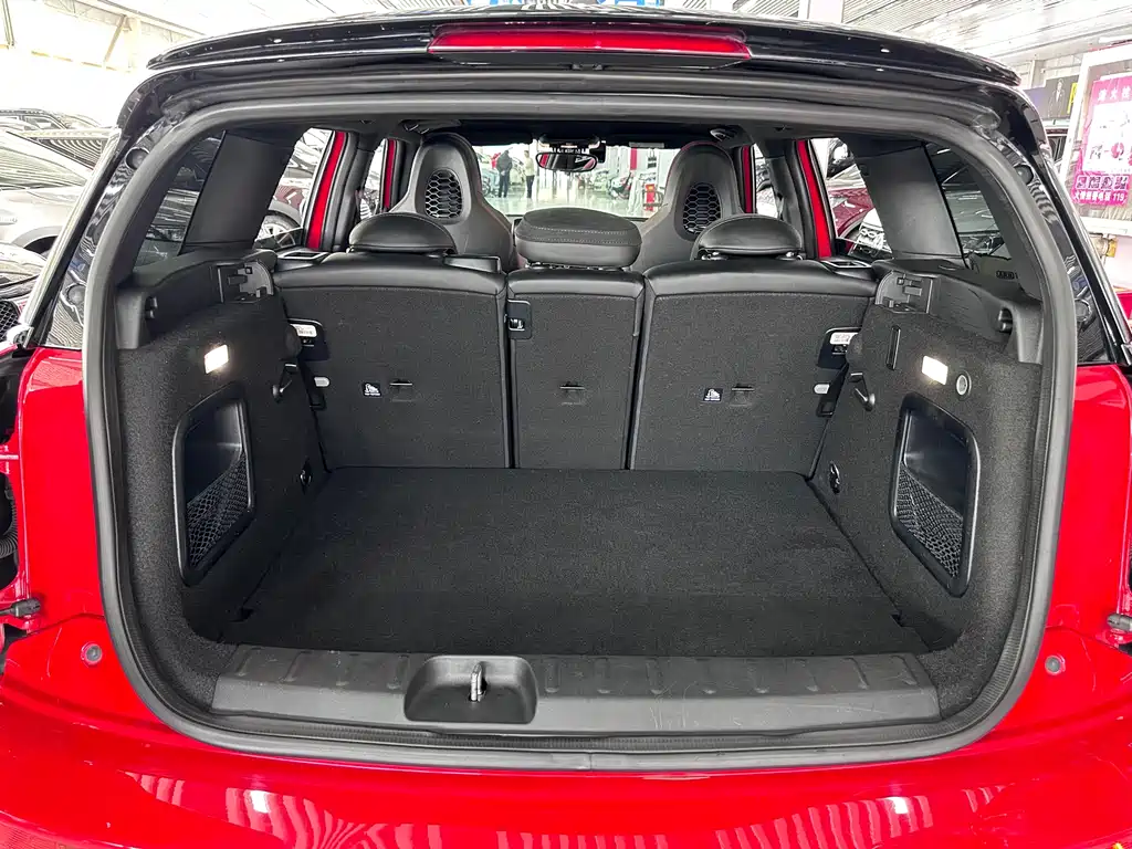 MINI Countryman 2019 — фото 14