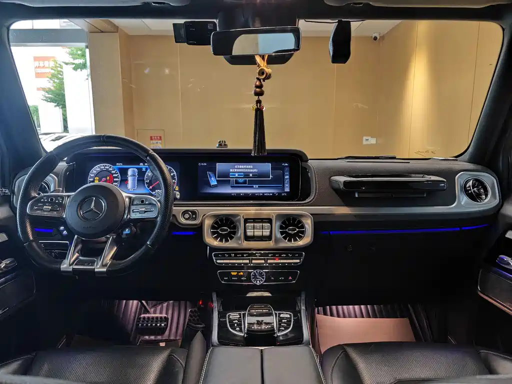 Mercedes-Benz G-Class AMG 2021 — фото 24