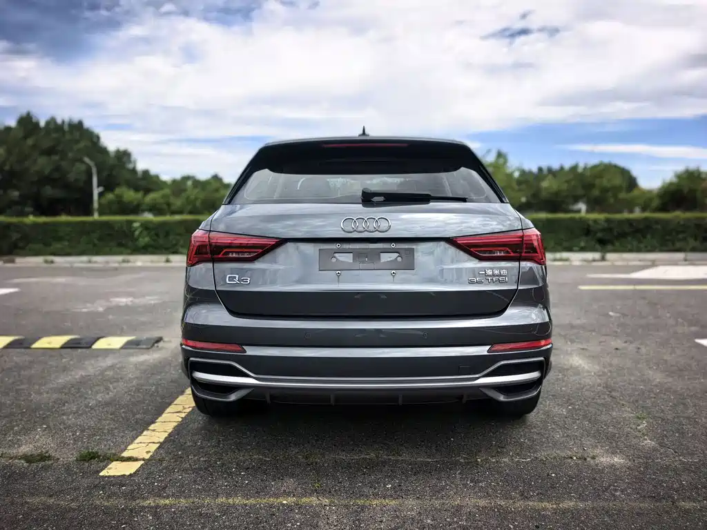 Audi Q3 2022 — фото 5