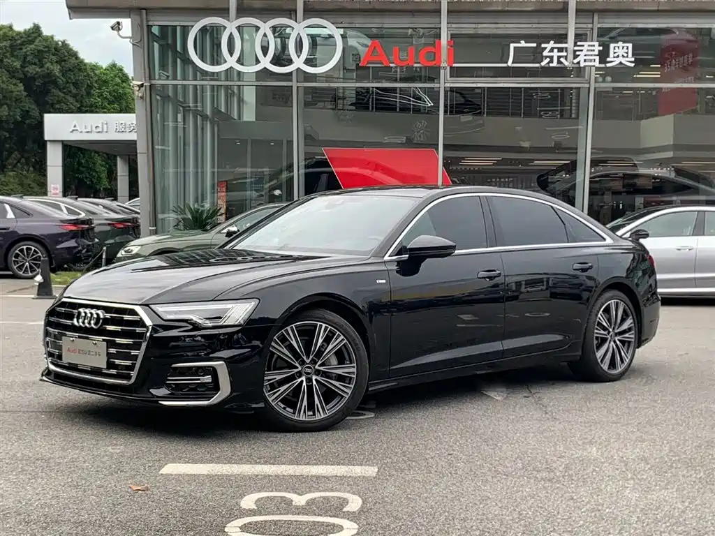 Audi A6L 2023 — фото 1