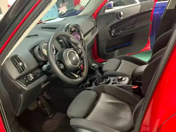 MINI Countryman 2018