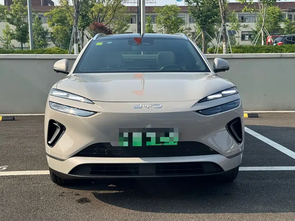 BYD Sealion 06 2025