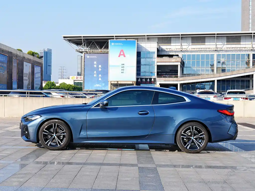 BMW 4 Series 2022 — фото 3