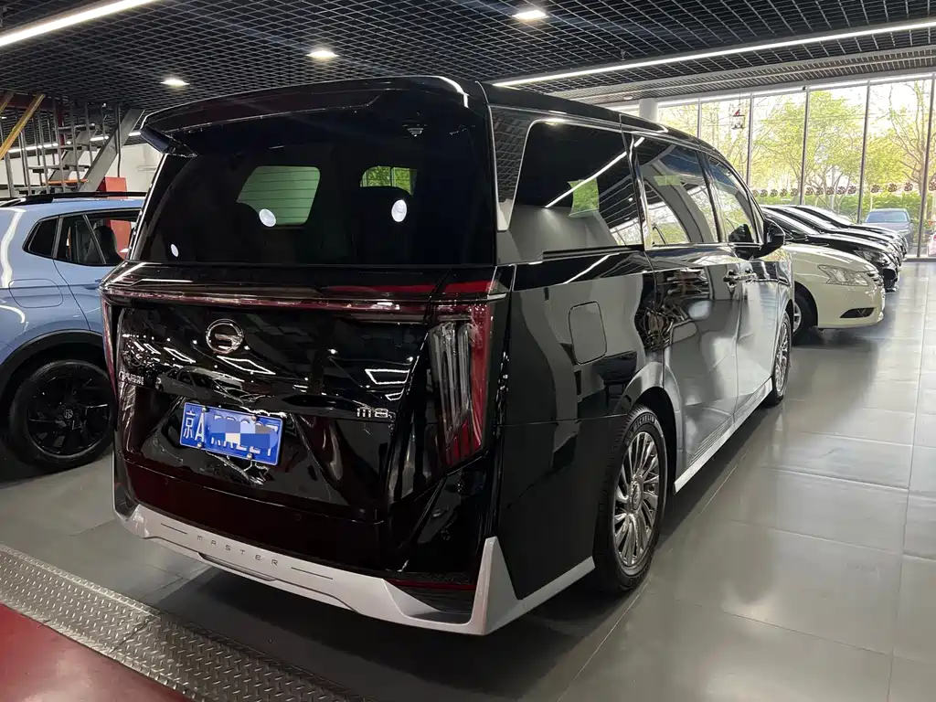 GAC Motor Trumpchi M8 2023 — фото 3