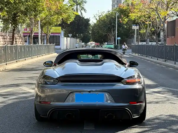Porsche 718 2025