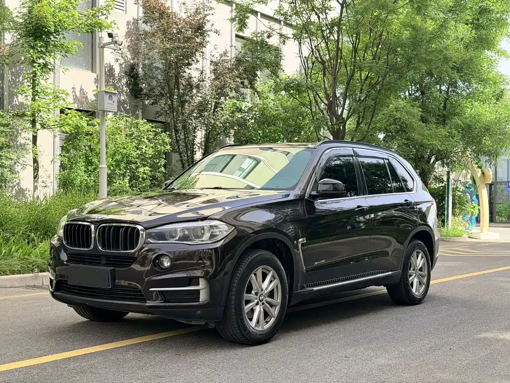 BMW X5 2015 — фото 1