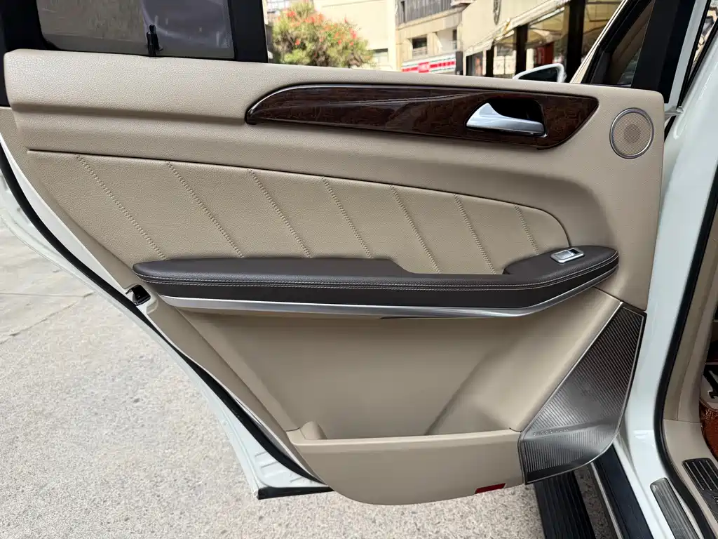 Mercedes-Benz GL-Class 2013 — фото 12