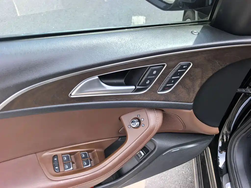 Audi A6L 2016 — фото 12
