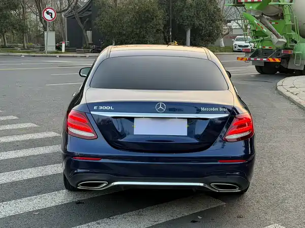 Mercedes-Benz E-Class 2020