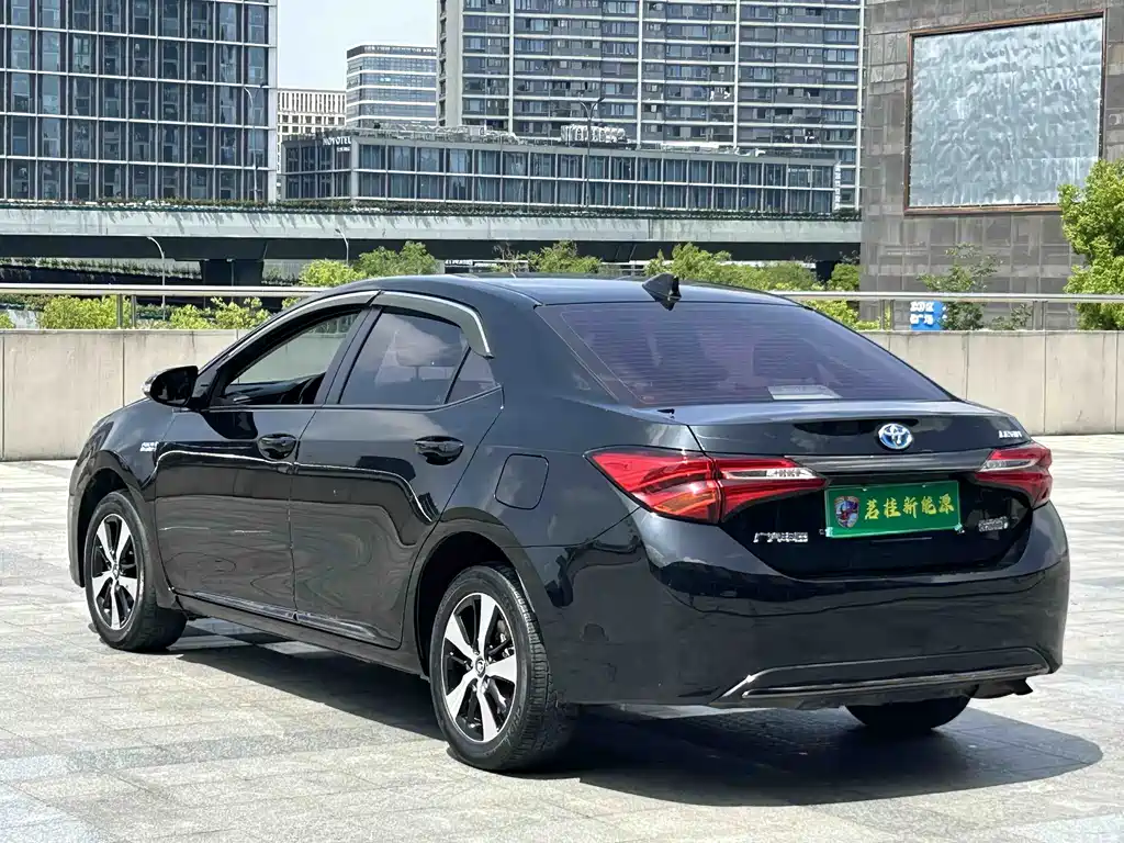 Toyota Levin Twin Engine E+ 2022 — фото 10