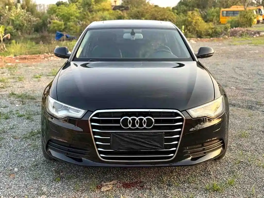 Audi A6L 2015 — фото 2