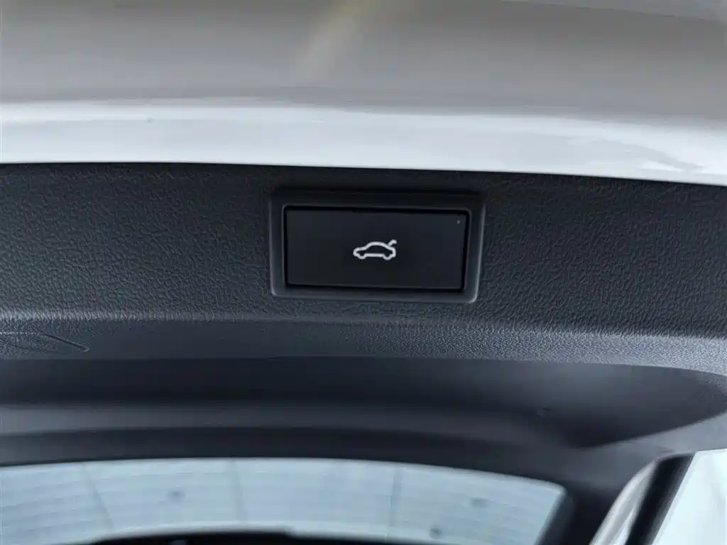Skoda Karoq 2022 — фото 18