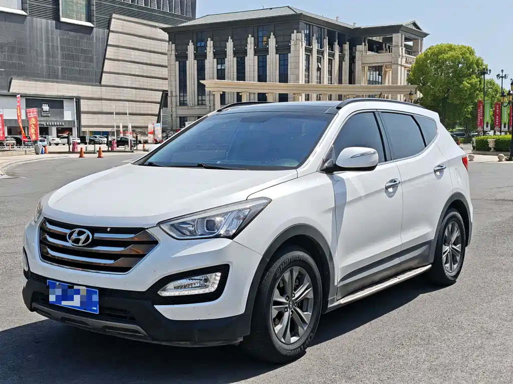 Hyundai Santa Fe 2015 — фото 1