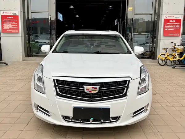 Cadillac XTS 2014