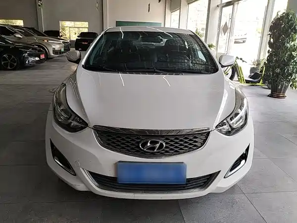 Hyundai Elantra Langdong 2016