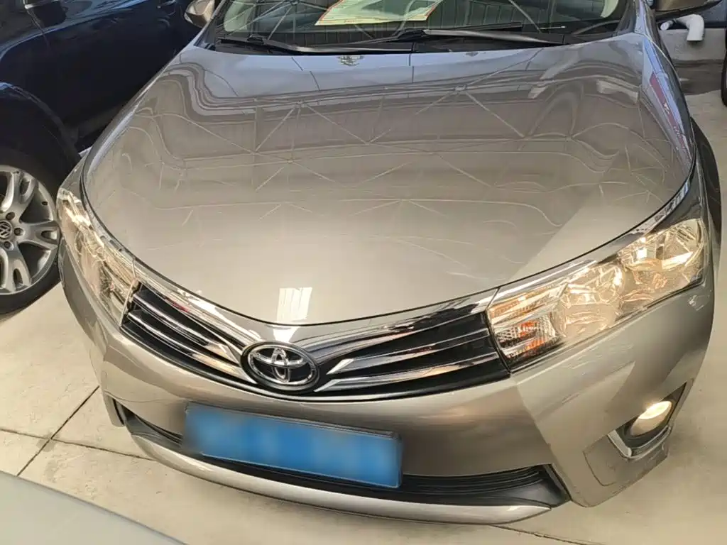 Toyota Corolla 2018 — фото 3