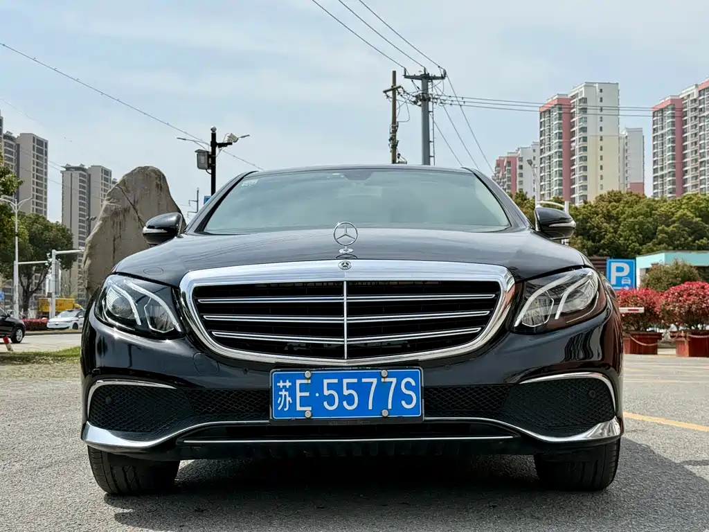 Mercedes-Benz E-Class 2018 — фото 1