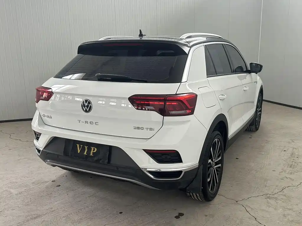 Volkswagen T-Roc 2022 — фото 6