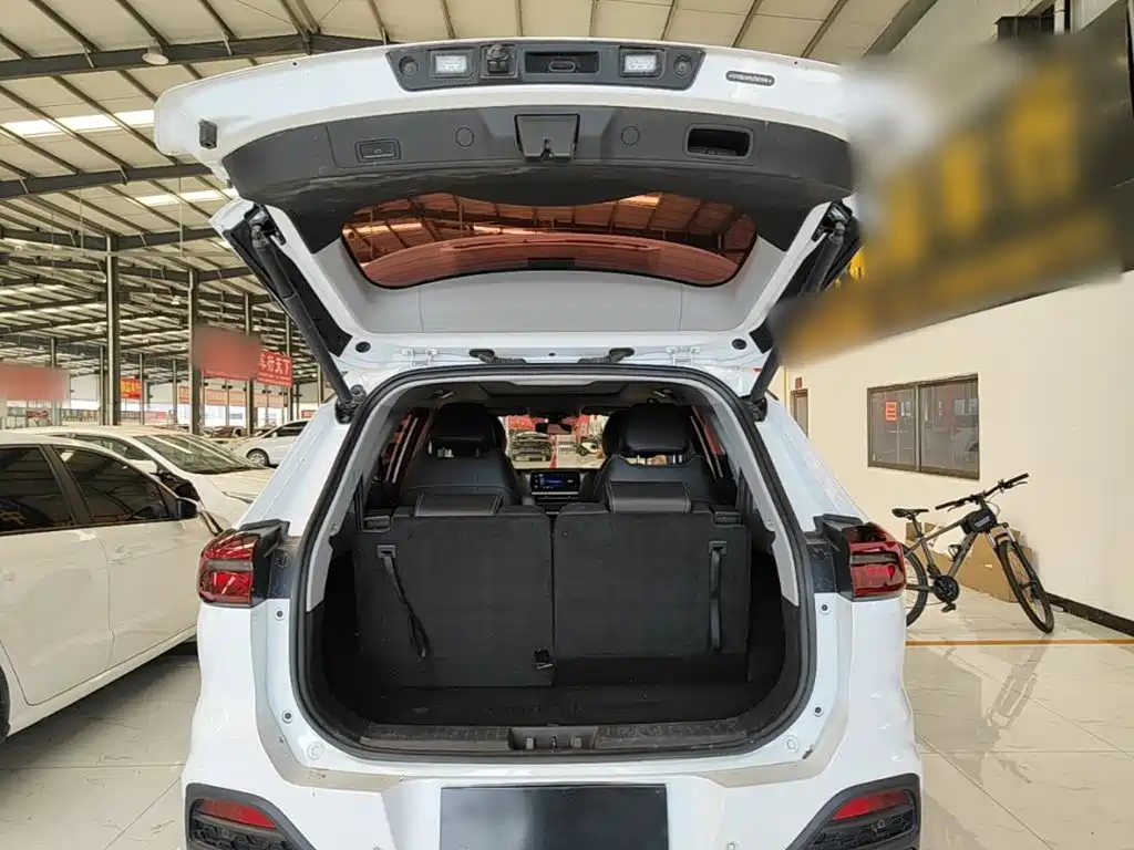 Chery Tiggo 8 2021 — фото 15