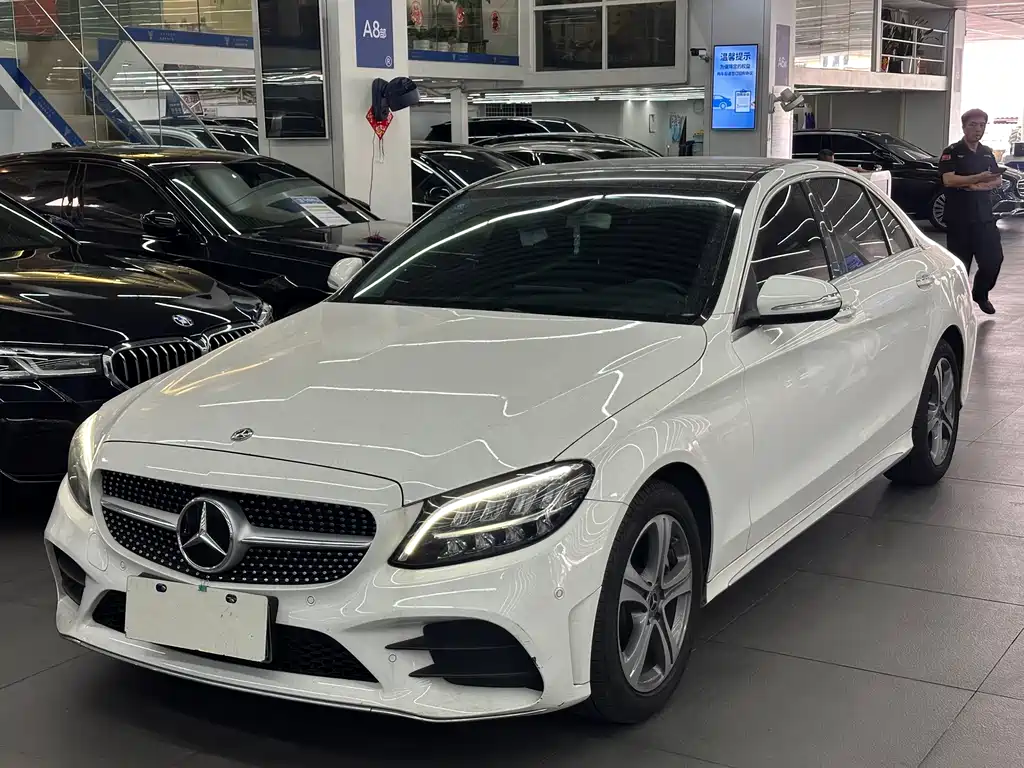 Mercedes-Benz C-Class 2020 — фото 1