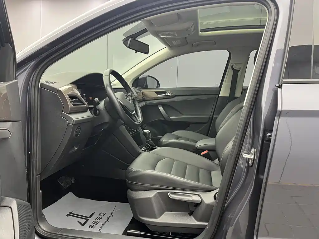 Volkswagen Tharu 2022