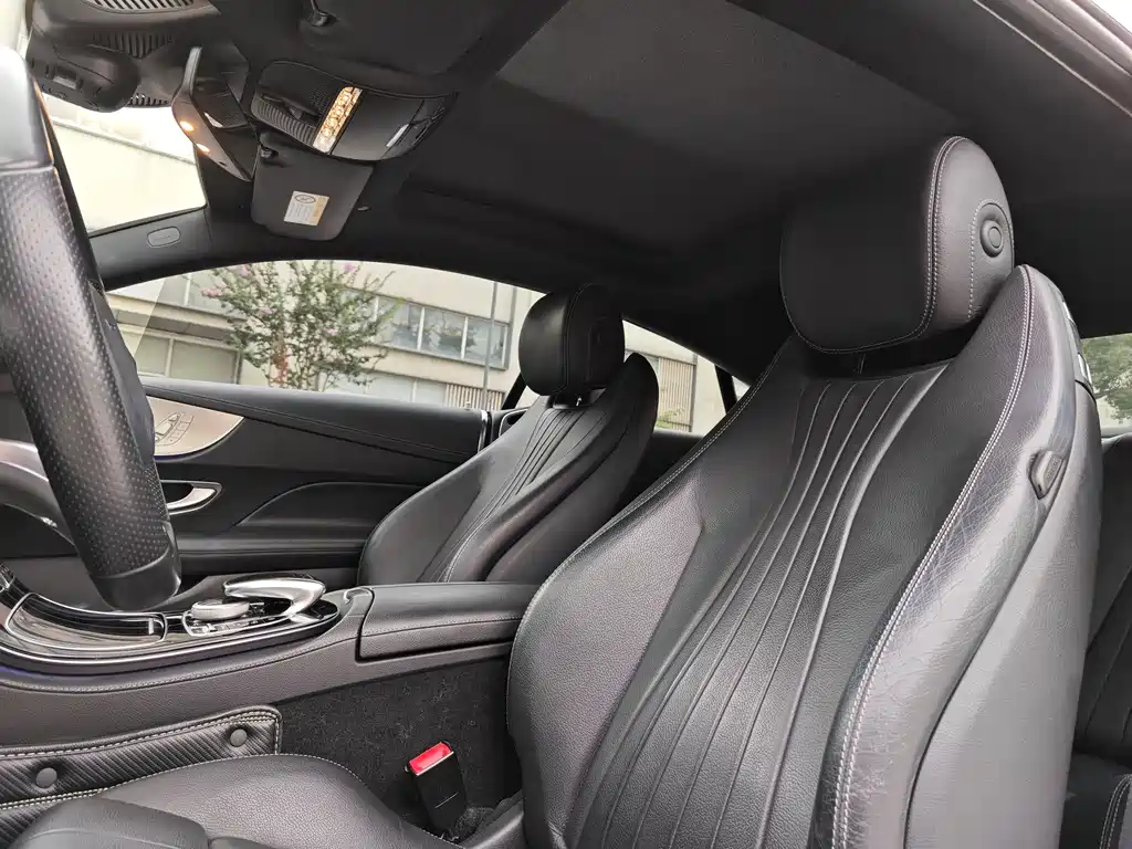 Mercedes-Benz E-Class 2017 — фото 14