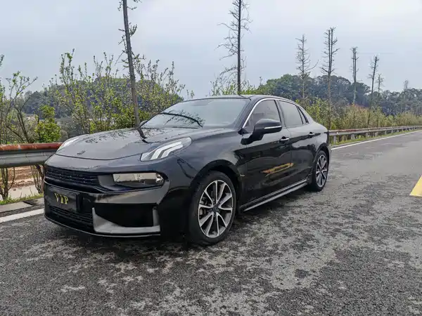 Lynk & Co 03 2019